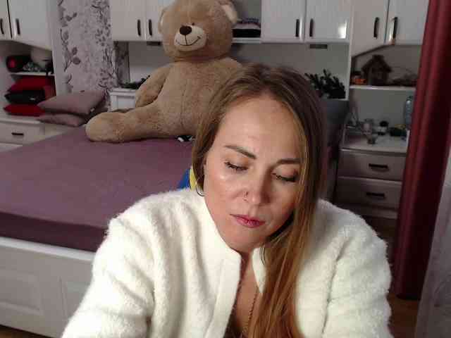 69SexySecret69 webcam