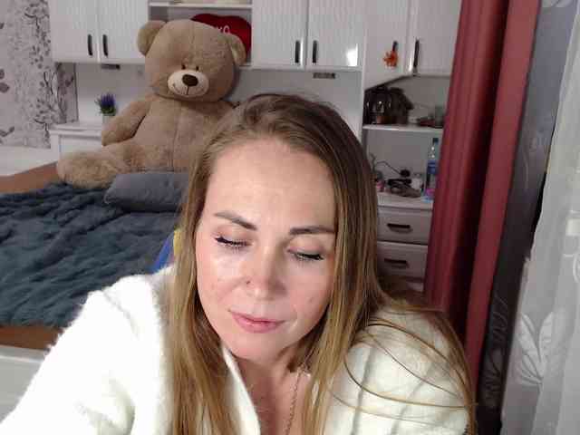 69SexySecret69 webcam