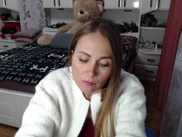 69SexySecret69 webcam