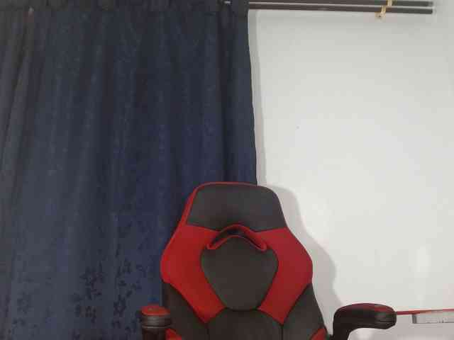 sweetangel2582 webcam