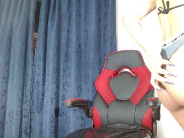 sweetangel2582 webcam
