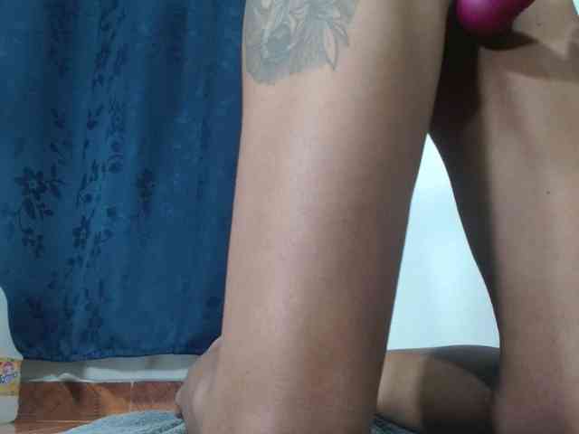 sweetangel2582 webcam