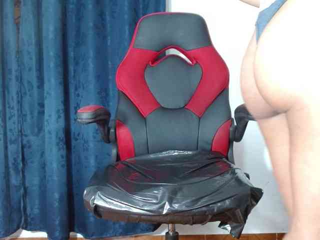 sweetangel2582 webcam