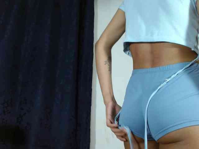 sweetangel2582 webcam