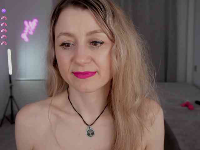 MilanaCamGirl webcam