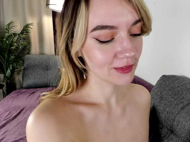 Milky-Wayxy Live Cam on BongaCams