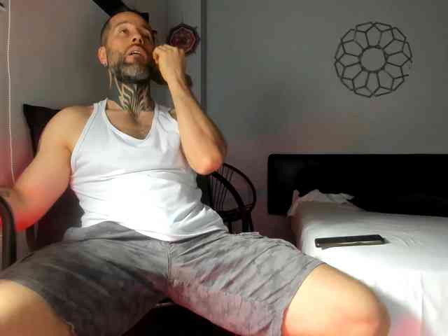 Antoniolemar Live Webcam on BongaCams