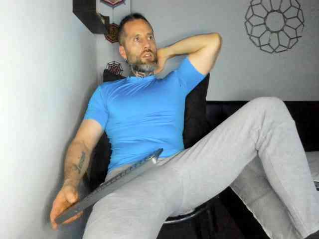 Antoniolemar Live Webcam on BongaCams