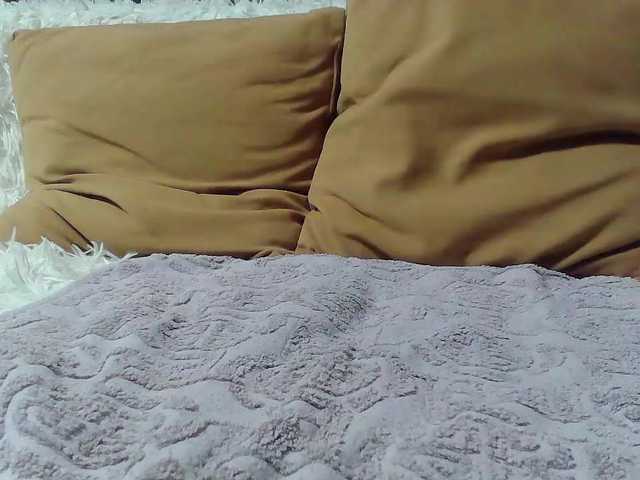 Yana310 —  )    )    )      )  