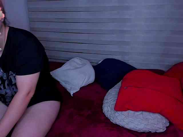 Модель: Shyfantasies