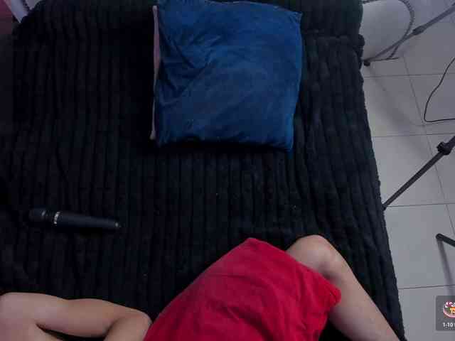 Shyfantasies webcam