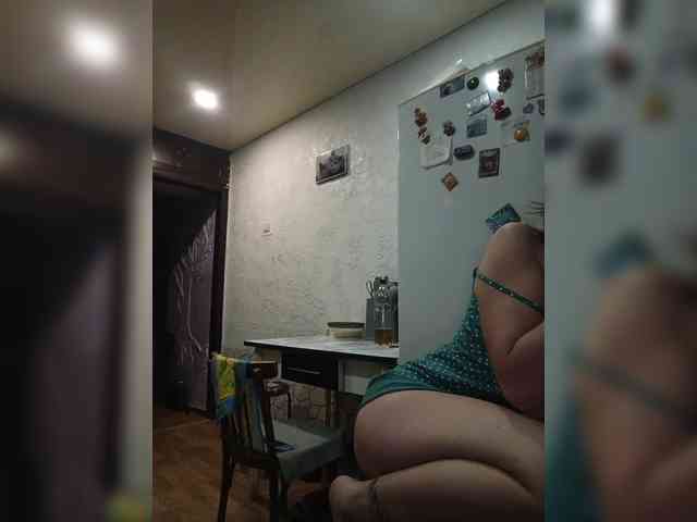 SeXy-MiLF-Xo4y webcam