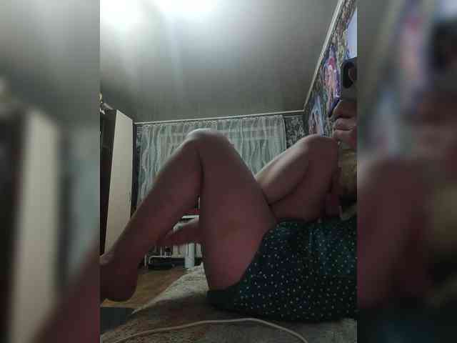 SeXy-MiLF-Xo4y webcam