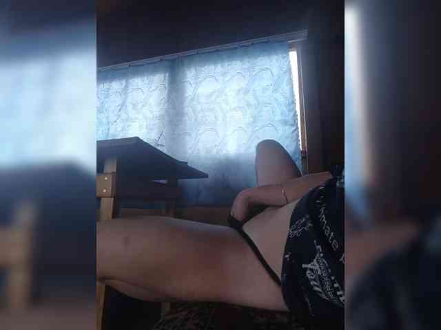 SeXy-MiLF-Xo4y webcam