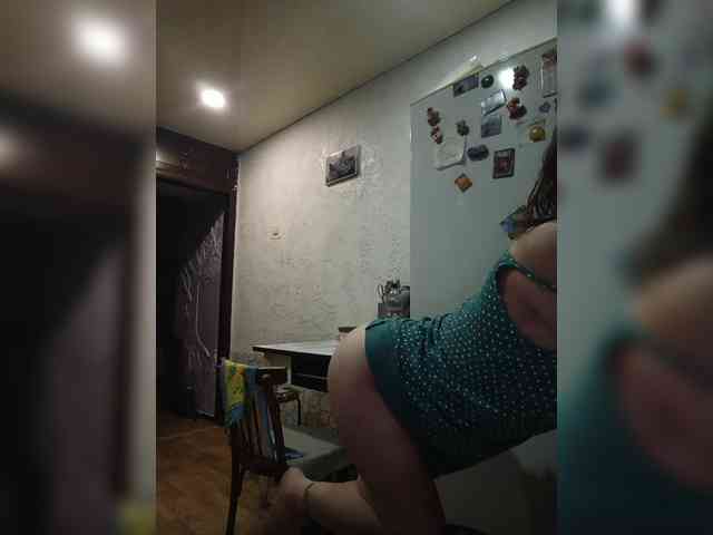 SeXy-MiLF-Xo4y webcam