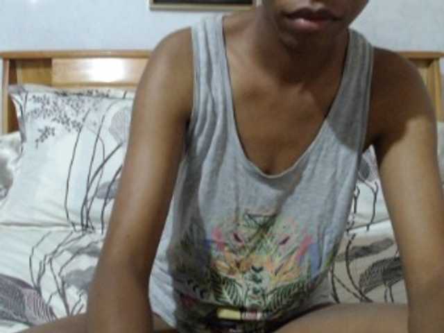 Hamour webcam bongacams model stream image