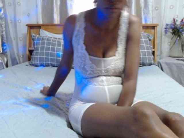 Hamour Live Webcam on BongaCams