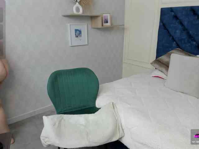 charlotte-mayers webcam