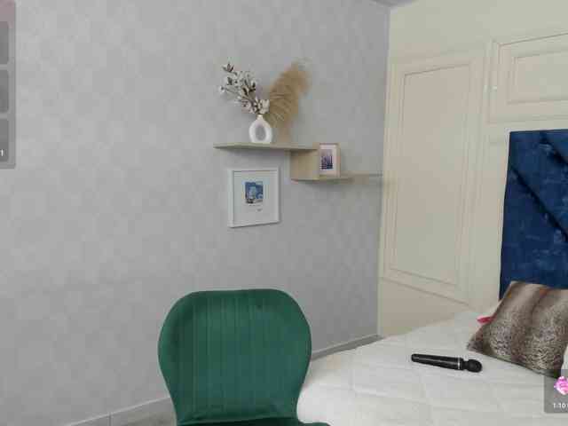 charlotte-mayers webcam