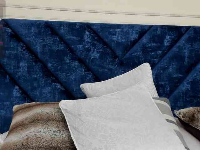 charlotte-mayers webcam