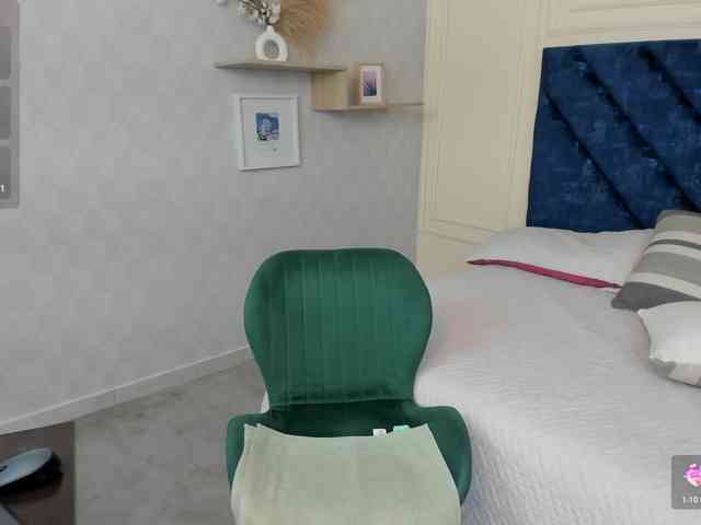 charlotte-mayers webcam