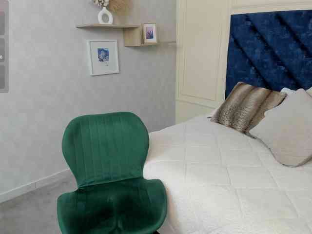 charlotte-mayers webcam