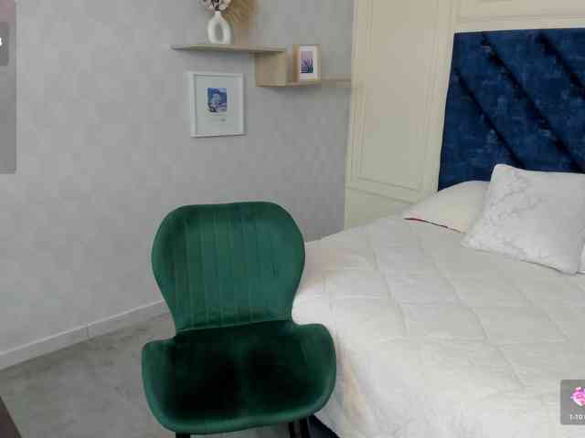 charlotte-mayers webcam