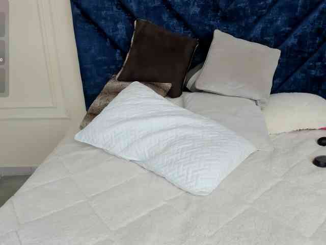 charlotte-mayers webcam