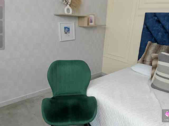 charlotte-mayers webcam