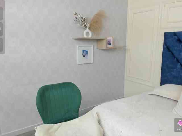 charlotte-mayers webcam