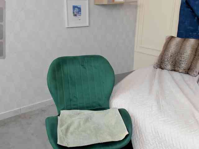 charlotte-mayers webcam