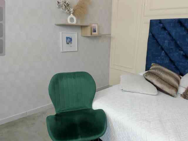 charlotte-mayers webcam