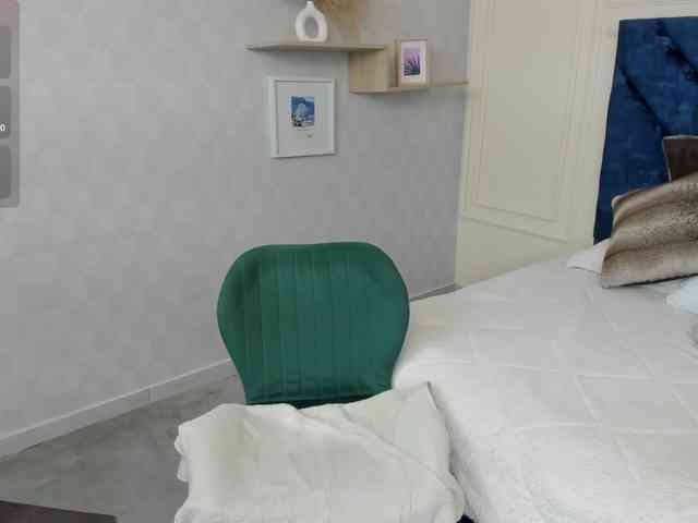 charlotte-mayers webcam