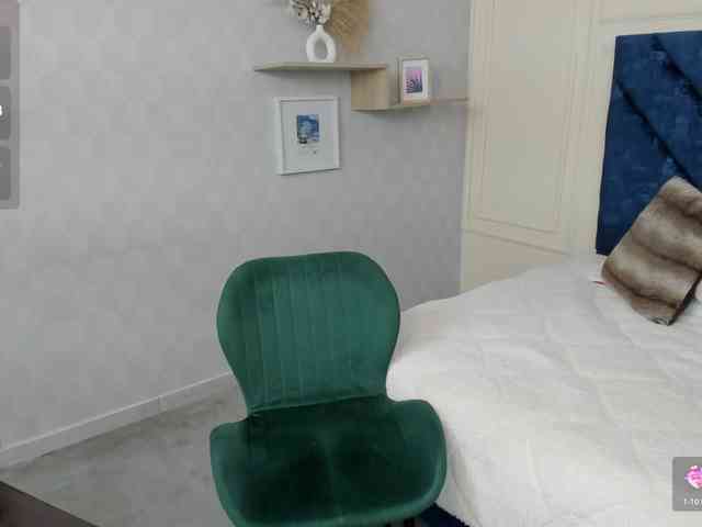 charlotte-mayers webcam