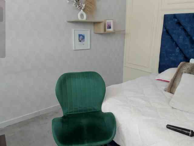 charlotte-mayers webcam