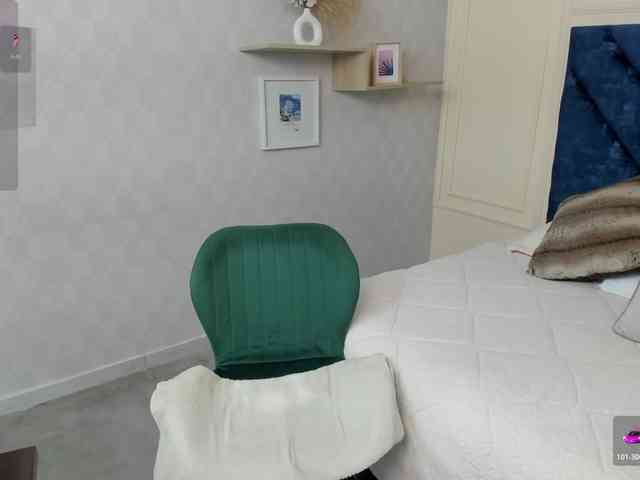 charlotte-mayers webcam