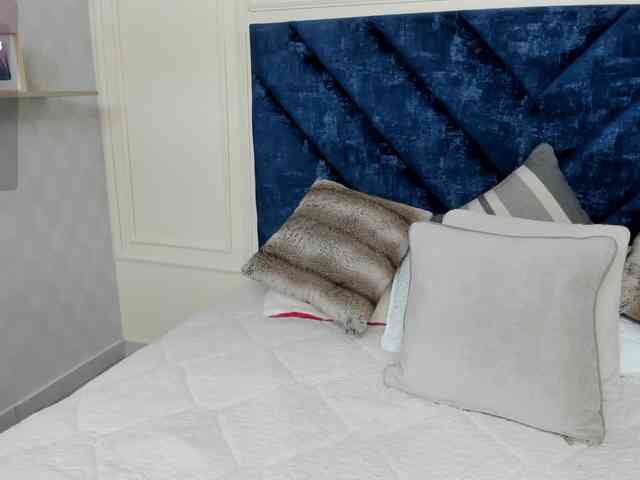 charlotte-mayers webcam