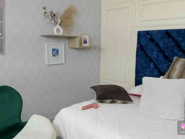 charlotte-mayers webcam