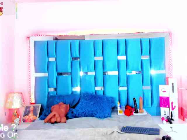 alicebennet-1 webcam