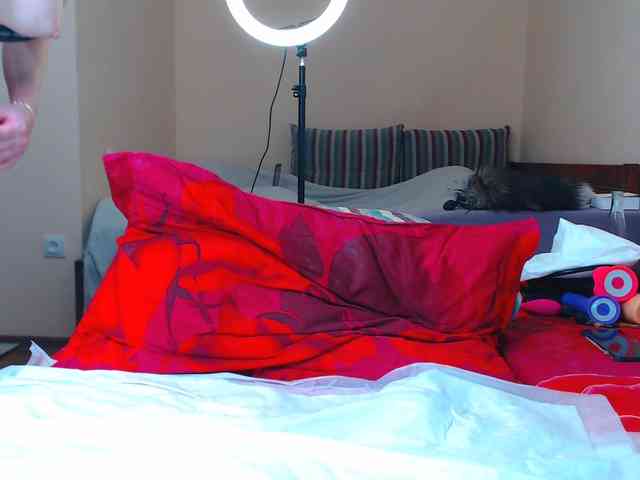 ANALQUEEN555 webcam