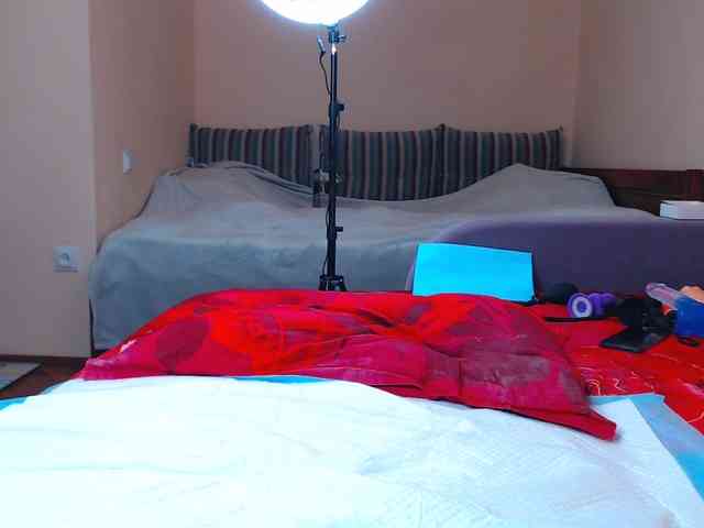 ANALQUEEN555 webcam
