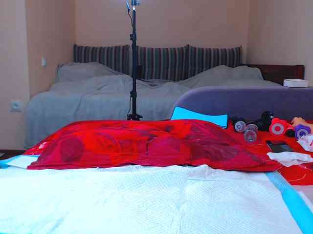 ANALQUEEN555 webcam