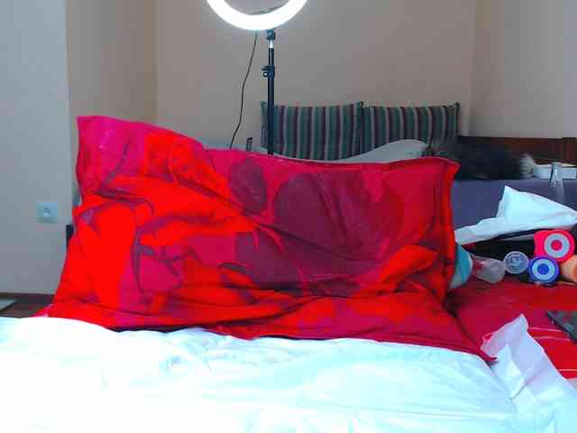 ANALQUEEN555 webcam
