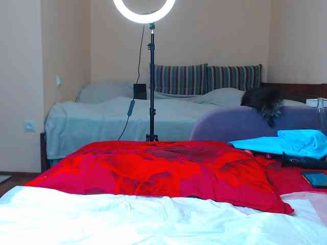 ANALQUEEN555 webcam