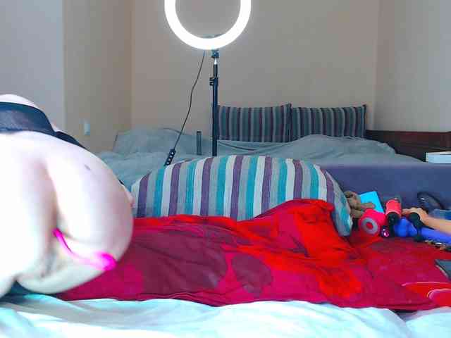 ANALQUEEN555 webcam