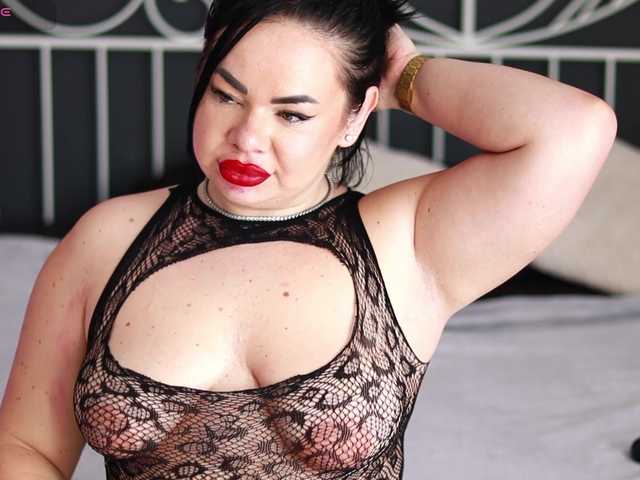 iamLila's BongaCams show and profile