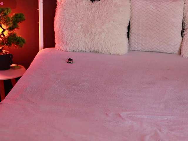 iamLila's BongaCams show and profile