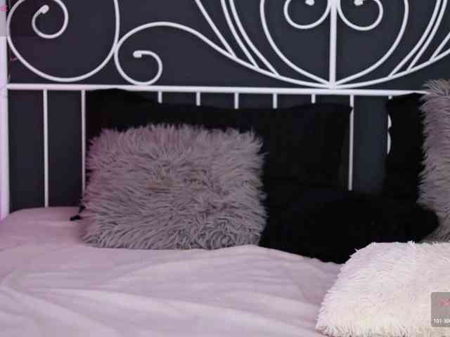 iamLila webcam