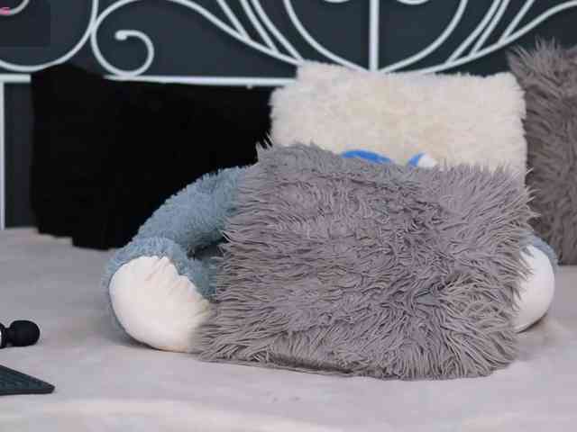 iamLila webcam