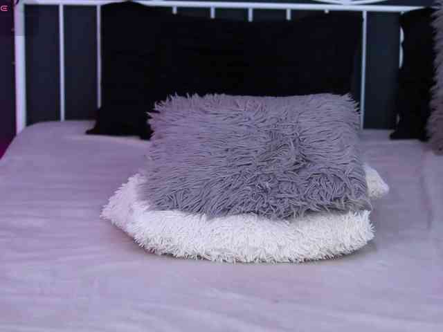 iamLila webcam